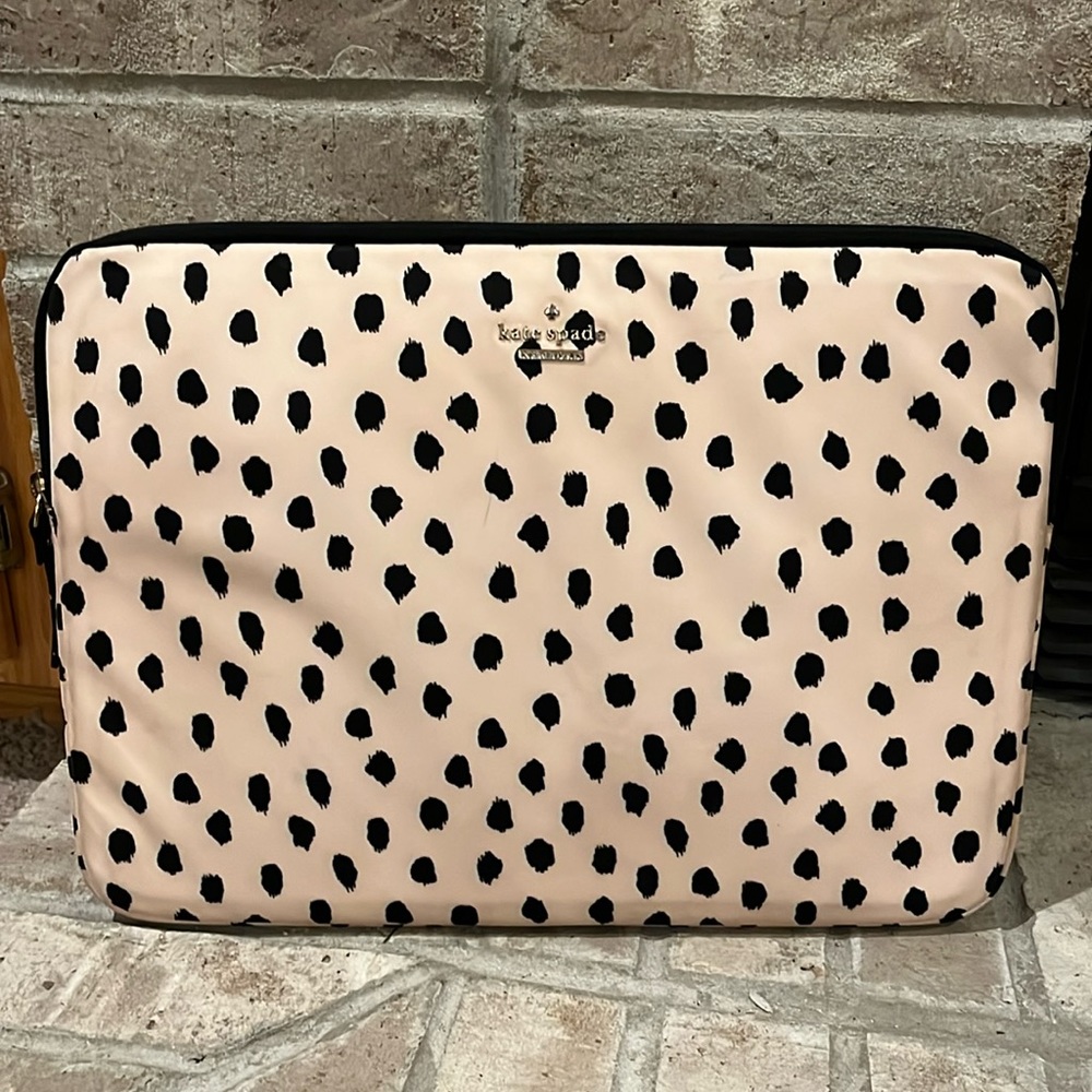 Kate Spade leopard print laptop holder